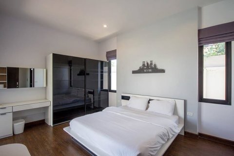 Casa de 3 dormitorios en Hua Hin, Tailandia № 125236 - foto 9