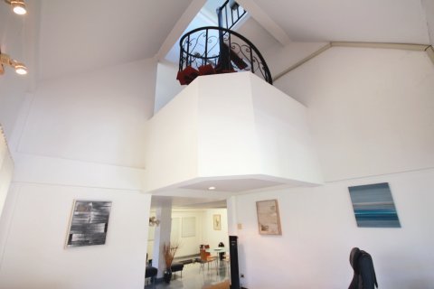 Casa de 4 dormitorios en Hua Hin, Tailandia № 125237 - foto 6