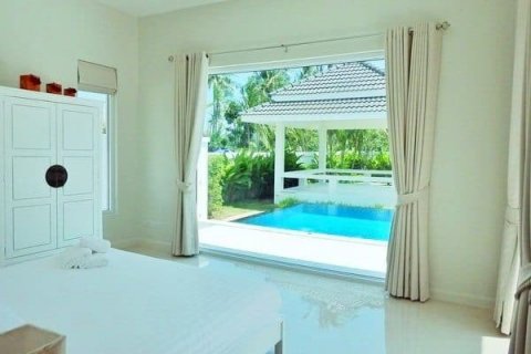 Casa de 4 dormitorios en Hua Hin, Tailandia № 125179 - foto 9