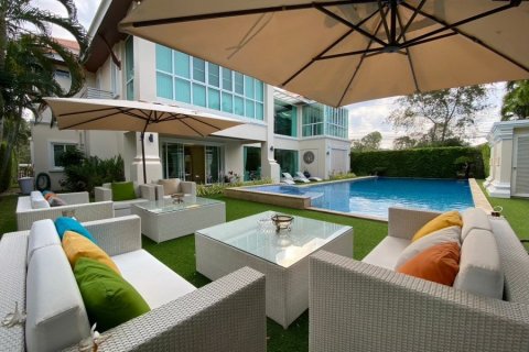 Casa de 4 dormitorios en Hua Hin, Tailandia № 125176 - foto 6