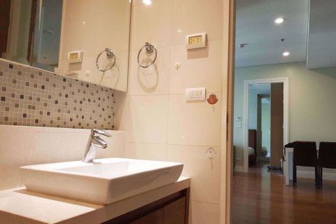 Sobre plano Bright Sukhumvit 24 en Bangkok, Tailandia № 36707 - foto 6