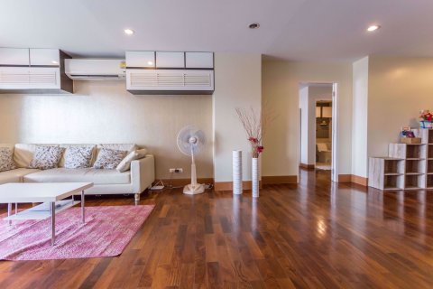 Condominio de 3 dormitorios en Watthana, Bangkok, Tailandia № 76762 - foto 2