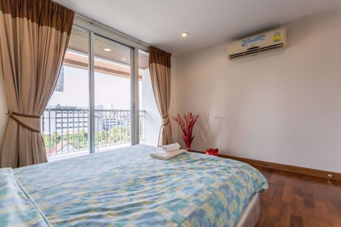 Condominio de 3 dormitorios en Watthana, Bangkok, Tailandia № 76762 - foto 18
