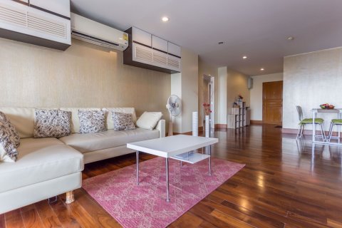 Condominio de 3 dormitorios en Watthana, Bangkok, Tailandia № 76762 - foto 11