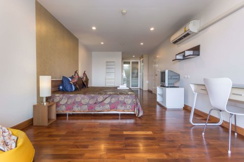 Condominio de 3 dormitorios en Watthana, Bangkok, Tailandia № 76762 - foto 22