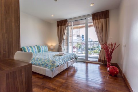 Condominio de 3 dormitorios en Watthana, Bangkok, Tailandia № 76762 - foto 16