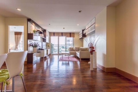 Condo in Watthana, Bangkok, Thailand, 3 bedrooms № 76762