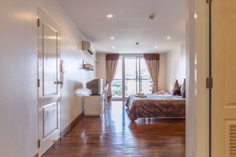 Condominio de 3 dormitorios en Watthana, Bangkok, Tailandia № 76762 - foto 23