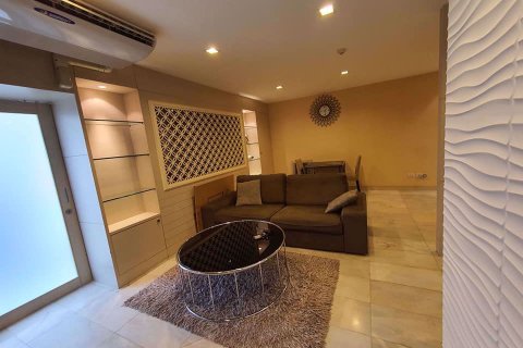 Condo in Watthana, Bangkok, Thailand, 1 bedroom  № 76765