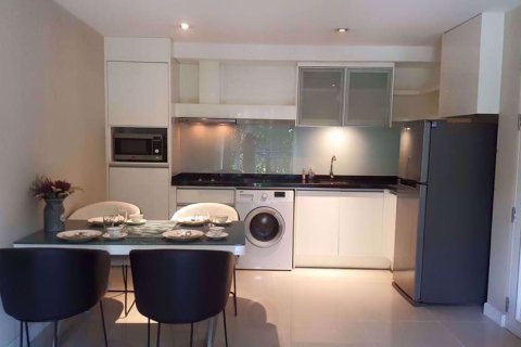 Condominio de 2 dormitorios en Watthana, Bangkok, Tailandia № 77225 - foto 5
