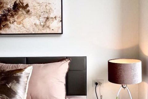 Condominio de 2 dormitorios en Watthana, Bangkok, Tailandia № 77228 - foto 15