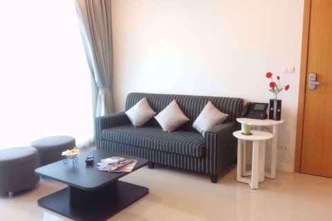 Condominio de 1 dormitorio en Ratchathewi, Bangkok, Tailandia № 77229 - foto 2