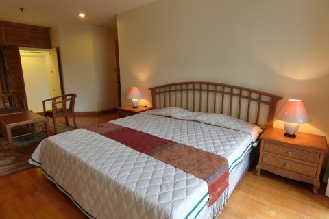 Condominio de 2 dormitorios en Bangkok, Tailandia № 143604 - foto 20