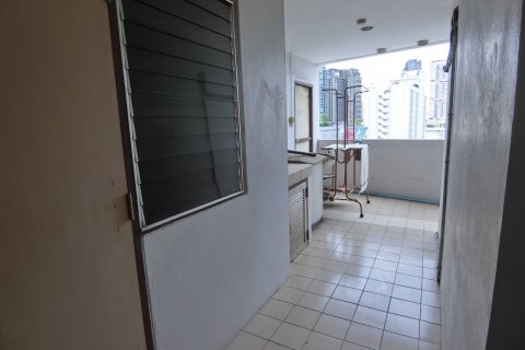 Condominio de 2 dormitorios en Bangkok, Tailandia № 143604 - foto 8