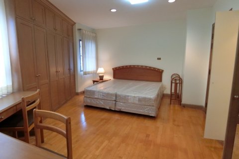 Condominio de 2 dormitorios en Bangkok, Tailandia № 143604 - foto 15