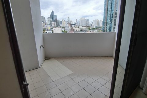 Condominio de 2 dormitorios en Bangkok, Tailandia № 143604 - foto 13