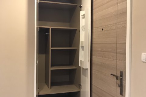 Condominio de 1 dormitorio en Bangkok, Tailandia № 143609 - foto 11