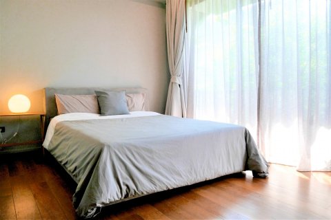 Casa de 4 dormitorios en Phra Khanong, Bangkok, Tailandia № 143606 - foto 11