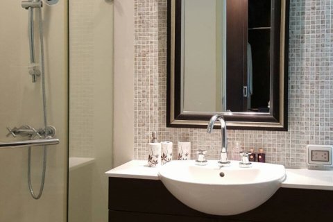 Condominio de 2 dormitorios en Sathon, Bangkok, Tailandia № 143610 - foto 5