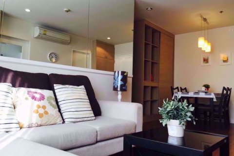 Sobre plano Condo One X Sukhumvit 26 en Bangkok, Tailandia № 28711 - foto 2