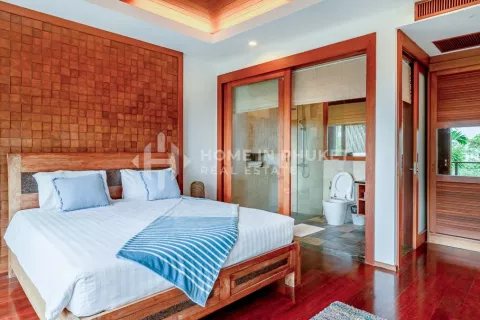Casa de 4 dormitorios en Phuket, Tailandia № 131881 - foto 14