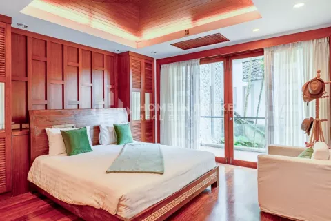 Casa de 4 dormitorios en Phuket, Tailandia № 131881 - foto 23