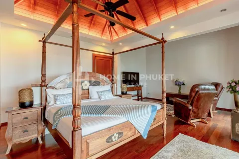 Casa de 4 dormitorios en Phuket, Tailandia № 131881 - foto 20