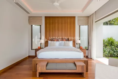 Casa de 3 dormitorios en Phuket, Tailandia № 131880 - foto 15