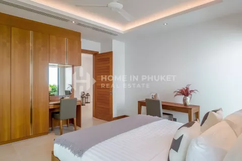 Casa de 3 dormitorios en Phuket, Tailandia № 131880 - foto 20