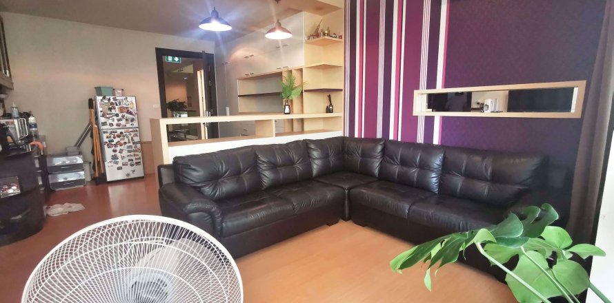 Condominio de 1 dormitorio en Bangkok, Tailandia en The Address Sukhumvit 42  № 77400