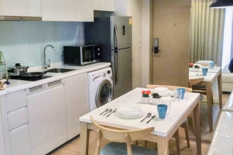 Condominio de 1 dormitorio en Bangkok, Tailandia № 115763 - foto 3