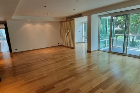 คอนโดมิเนียมในคลองเตย, กรุงเทพฯ, ประเทศไทย, 4 ห้องนอน № 123601