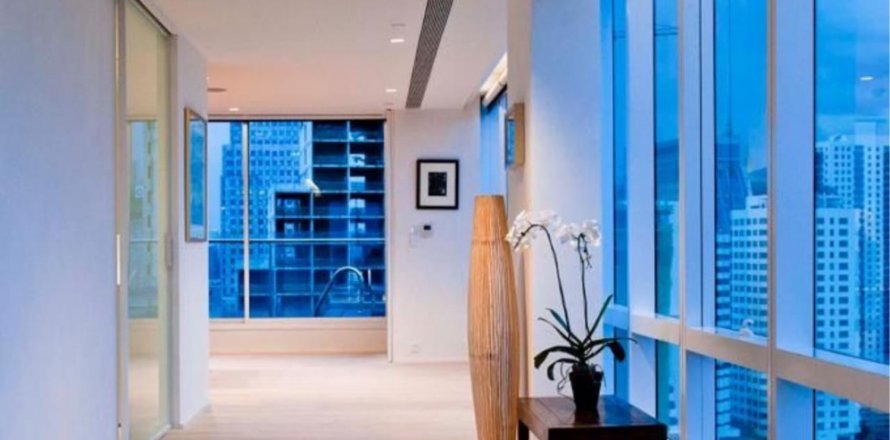Condo à Watthana, Bangkok, Thaïlande, 3 chambres  № 123602