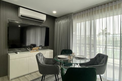 Apartamento de 384 dormitorios en Pattaya, Tailandia № 130378 - foto 12