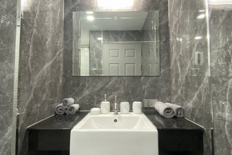 Apartamento de 384 dormitorios en Pattaya, Tailandia № 130378 - foto 20