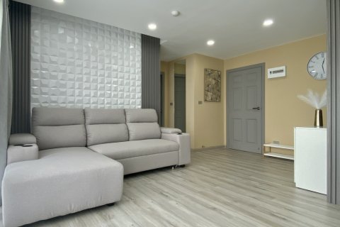 Apartamento de 384 dormitorios en Pattaya, Tailandia № 130378 - foto 15