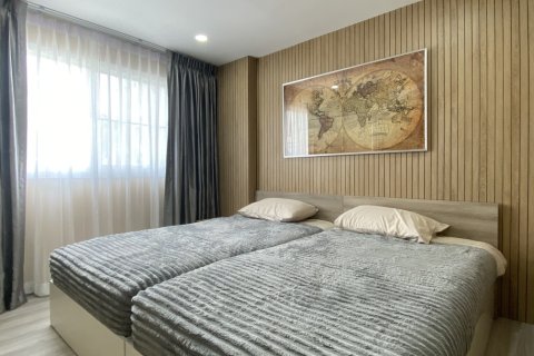 Apartamento de 384 dormitorios en Pattaya, Tailandia № 130378 - foto 7