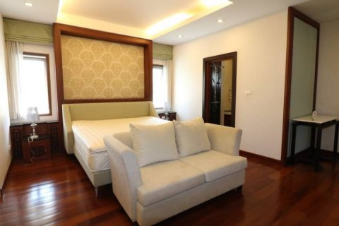 Chalet de 4 dormitorios en Chiang Mai, Tailandia № 119591 - foto 10