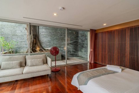 Chalet de 4 dormitorios en Phuket, Tailandia № 119438 - foto 8