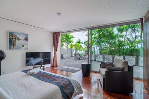 Chalet de 4 dormitorios en Phuket, Tailandia № 119438 - foto 9