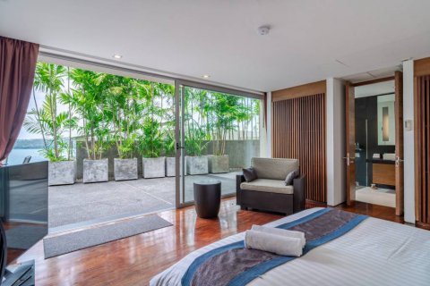 Chalet de 4 dormitorios en Phuket, Tailandia № 119438 - foto 7