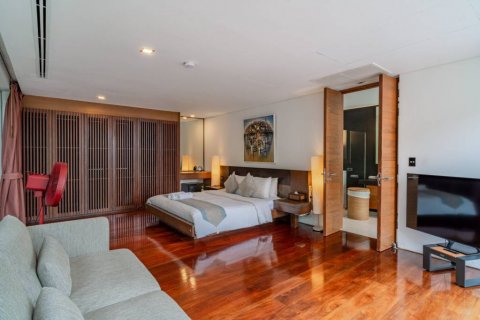 Chalet de 4 dormitorios en Phuket, Tailandia № 119438 - foto 6