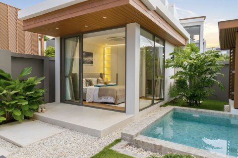 Chalet de 4 dormitorios en Bang Tao, Tailandia № 79466 - foto 16