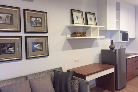 Condominio de 1 dormitorio en Phaya Thai, Bangkok, Tailandia № 76861 - foto 3