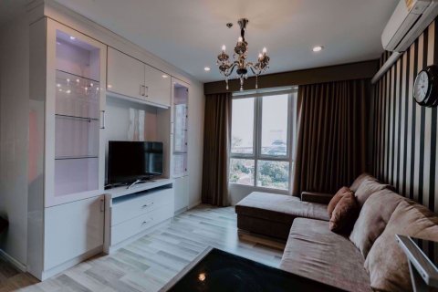 Condominio de 2 dormitorios en Chom Thong, Bangkok, Tailandia № 76959 - foto 2