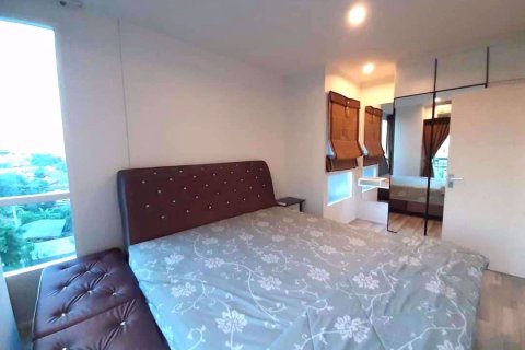 Condominio de 2 dormitorios en Chom Thong, Bangkok, Tailandia № 76959 - foto 6