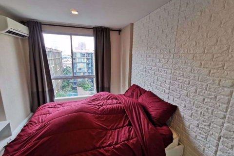 Condominio de 1 dormitorio en Khlong Toei, Bangkok, Tailandia № 76863 - foto 5