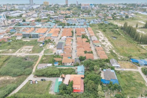 Land in Hua Hin, Thailand № 132705 - photo 6