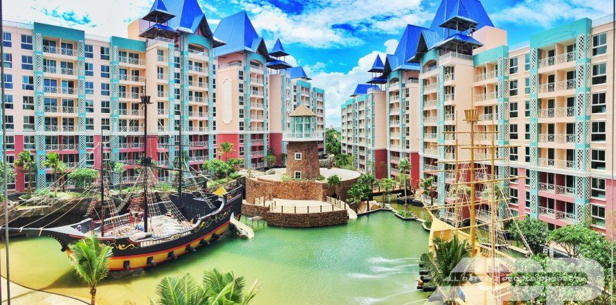 Apartamento de 2 dormitorios en Pattaya, Tailandia № 101317