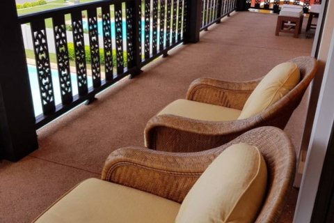 Chalet de 4 dormitorios en Prachuap Khiri Khan, Tailandia № 116097 - foto 3